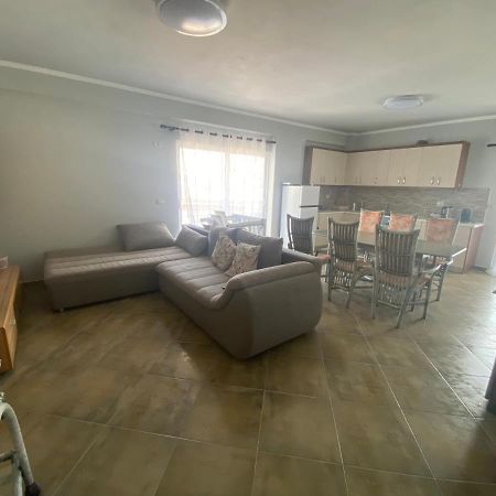 Saranda Relax Apartments Экстерьер фото